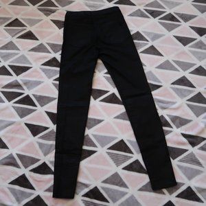 H&M skinny leg pants